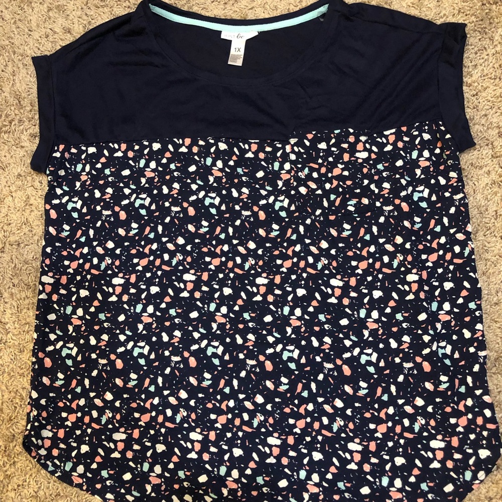 Dark navy top